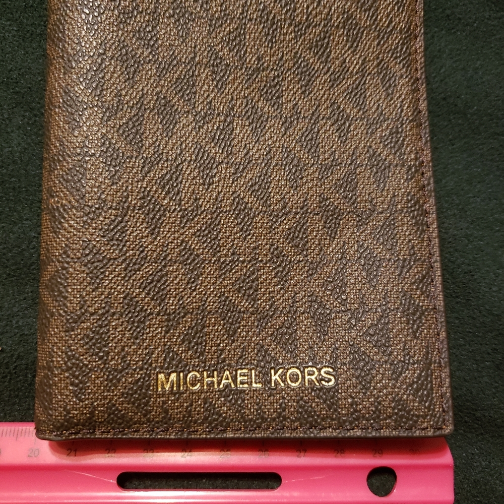 Brown Signature Michael Kors Bifold Wallet